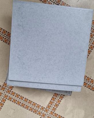 piastrelle nuove per bagno blu e bianche 25x25 