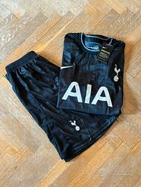 completo tottenham taglia L