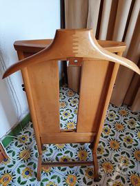 Omino in legno appendiabiti in legno