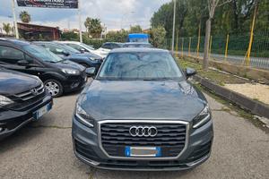 Audi Q2 30 TDI S tronic Identity Black