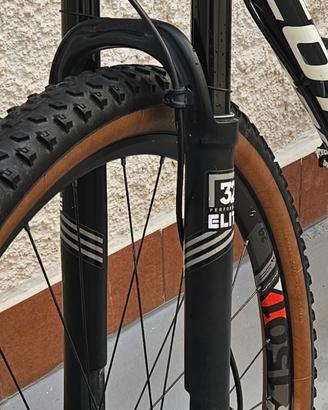 Forcella 29 Fox 32 performance elite boost