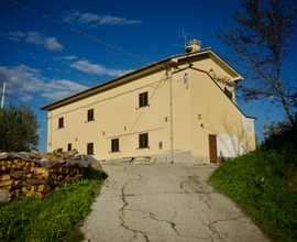 Casale/cascina Altino via Colli N 13