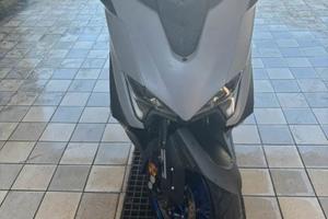 Tmax 560 2021