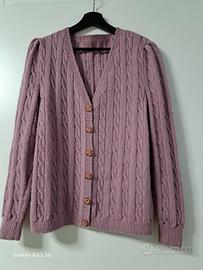 Golfino lavorato a maglia 