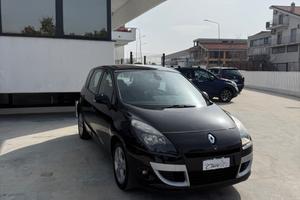 Renault Scenic Scénic X-Mod 1.5 dCi 110CV EDC Luxe