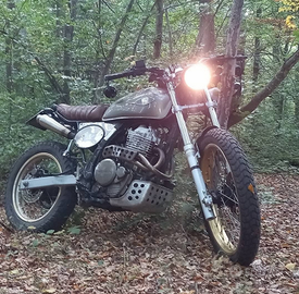 Honda Dominator scrambler