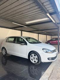 Volkswagen Golf 1.6 TDI DPF 5p. Highline