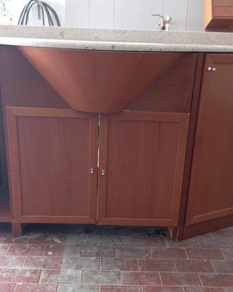 Mobile arredo bagno in legno artigianale 
