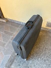 Set Valigia Samsonite e Beauty Delsey