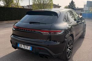 Macan T
