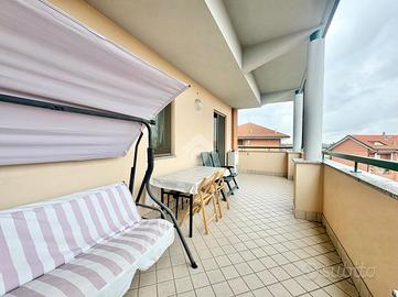 3 LOCALI A LA LOGGIA