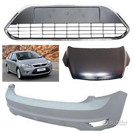 Ford Focus musata parafango fanale freni cerchi