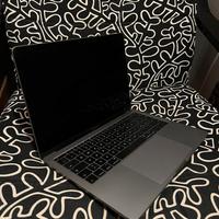 MacBook Pro 13” 2016 – danneggiato