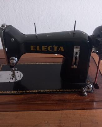 macchina da cucire anni 60