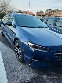 Opel insignia gran sport