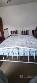 Letto matrimoniale