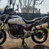 MOTO GUZZI V85 TT