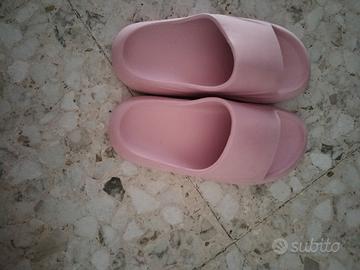 ciabatte da mare o da casa