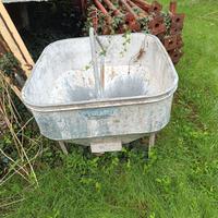 Benna conica per gru seminuova