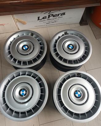 Cerchi con borchie originali BMW