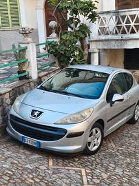 Peugeot 207 1.4 hdi