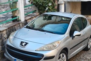 Peugeot 207 1.4 hdi