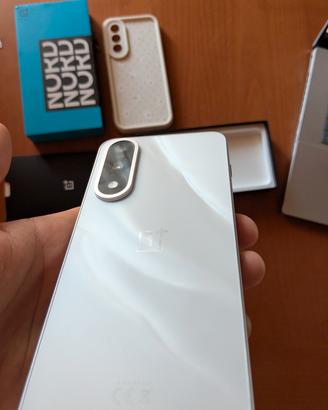 ONEPLUS NORD 5 NON FUNZIONANTE 