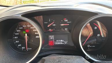 Alfa Romeo Giulietta 2016 bianco