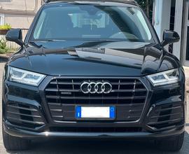 Audi q5 20 tdi 190 cv quattro s-line s -tronic