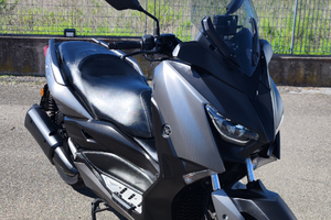 Yamaha XMAX 300 Blue core