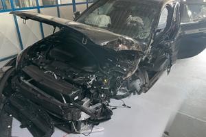 BMW SERIE 1 incidentata, anno 2026