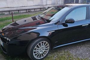 Alza 159 del 2007 perfetta.
Due. Quattro duecentos