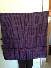 Foulard FENDI originale e nuovo