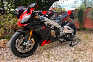 APRILIA  RSV4  FACTORY