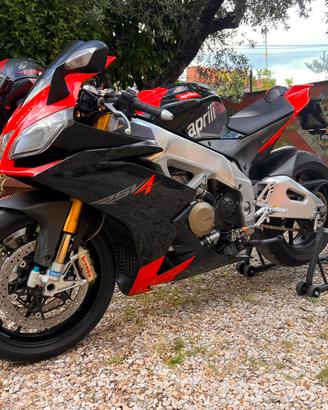 APRILIA  RSV4  FACTORY
