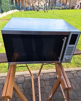 Forno microonde professionale