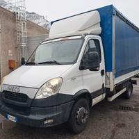 IVECO DAILY CENTINATO 3.0 *PATENTE C* 70C17