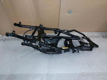 telaietto codone posteriore mv agusta rivale 800