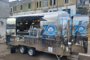Food truck, street food, autonegozio