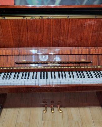 Pianoforte verticale
