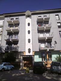 Appartamento di 105 mq, zona semicentrale