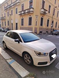 AUTO AUDI A1 SPORTBACK 1.4 TDI solo 23.686 km