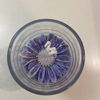 Candela lilla al profumo di lavanda