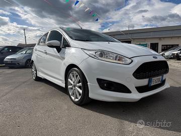 Ford Fiesta 1.5 TDCi 75CV 5 porte ST-Line