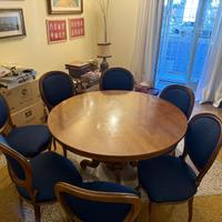 Tavolo francese fine ‘800 con sedie