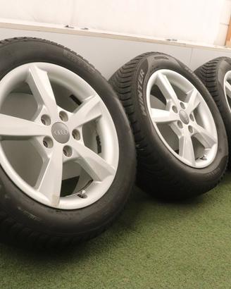Cerchi in lega Audi A1 16 ORIGINALI 195 55 16