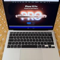 Macbook Air 13" - Chip Apple M1