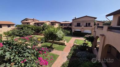 2 LOCALI A CASTELSARDO