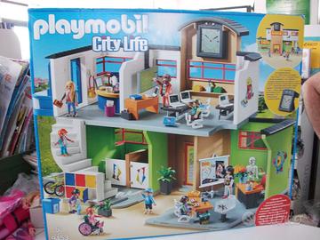 PLAYMOBIL CITY LIFE LA GRANDE SCUOLA