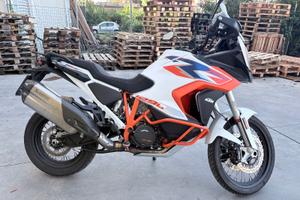 KTM 1290 Super Adventure - 2024